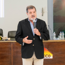 Alberto Acosta Garbarino